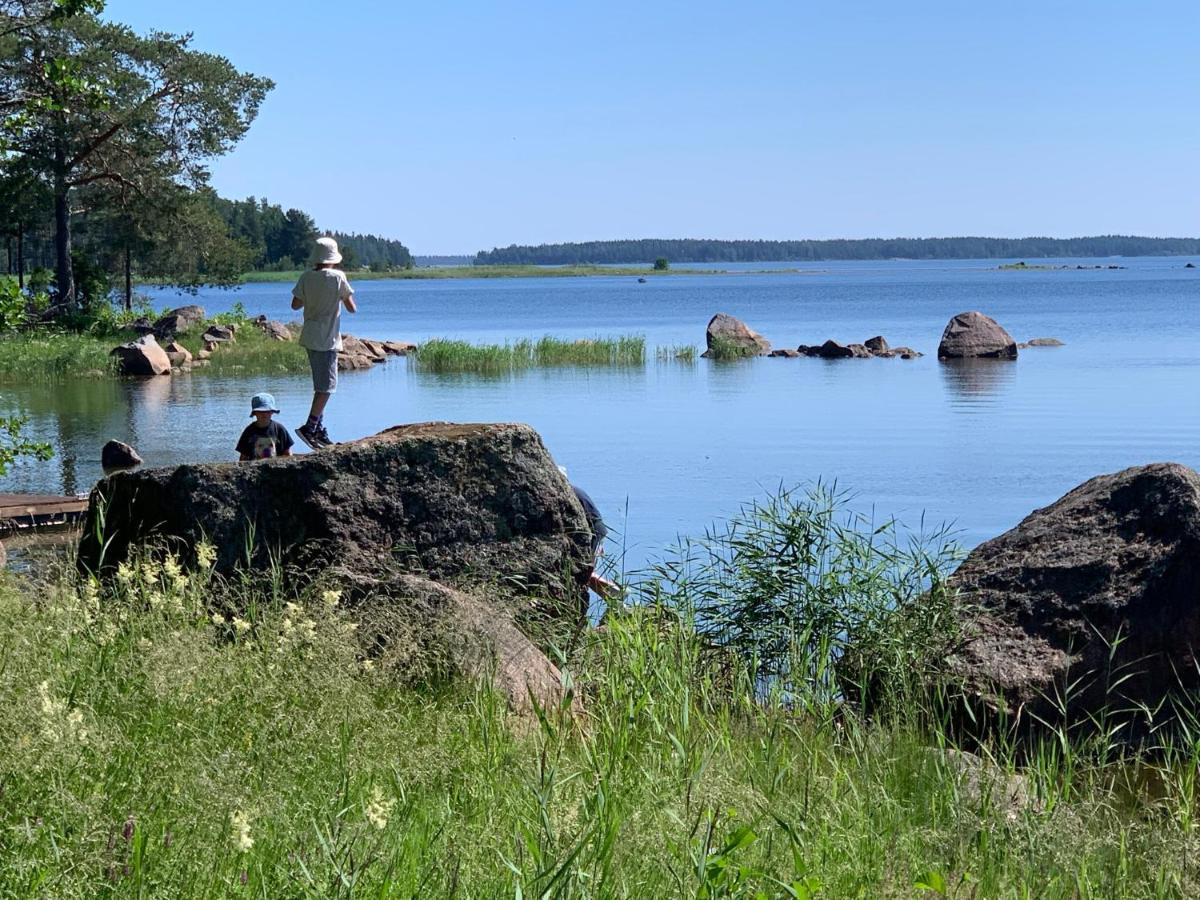Vaenvik Pyhtaeae Siltakylä Exterior foto