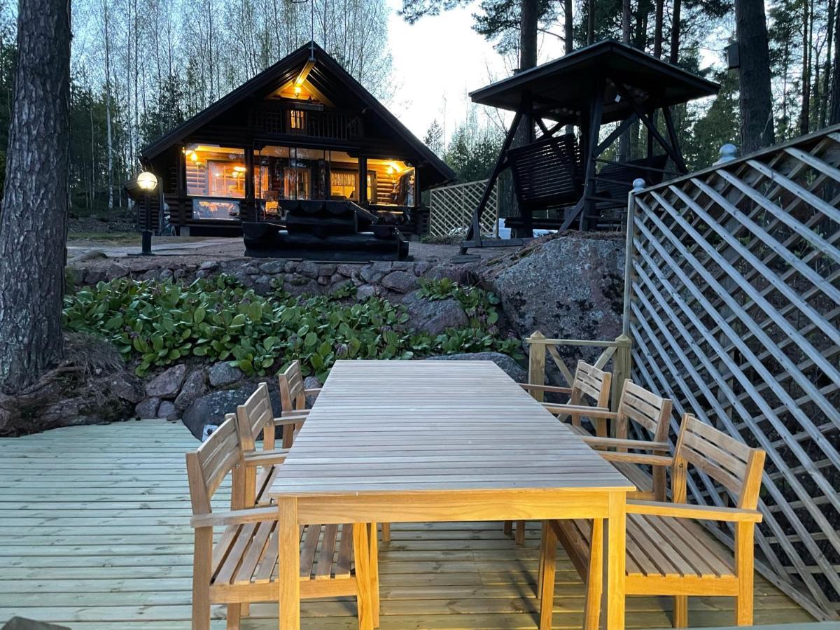 Vaenvik Pyhtaeae Siltakylä Exterior foto